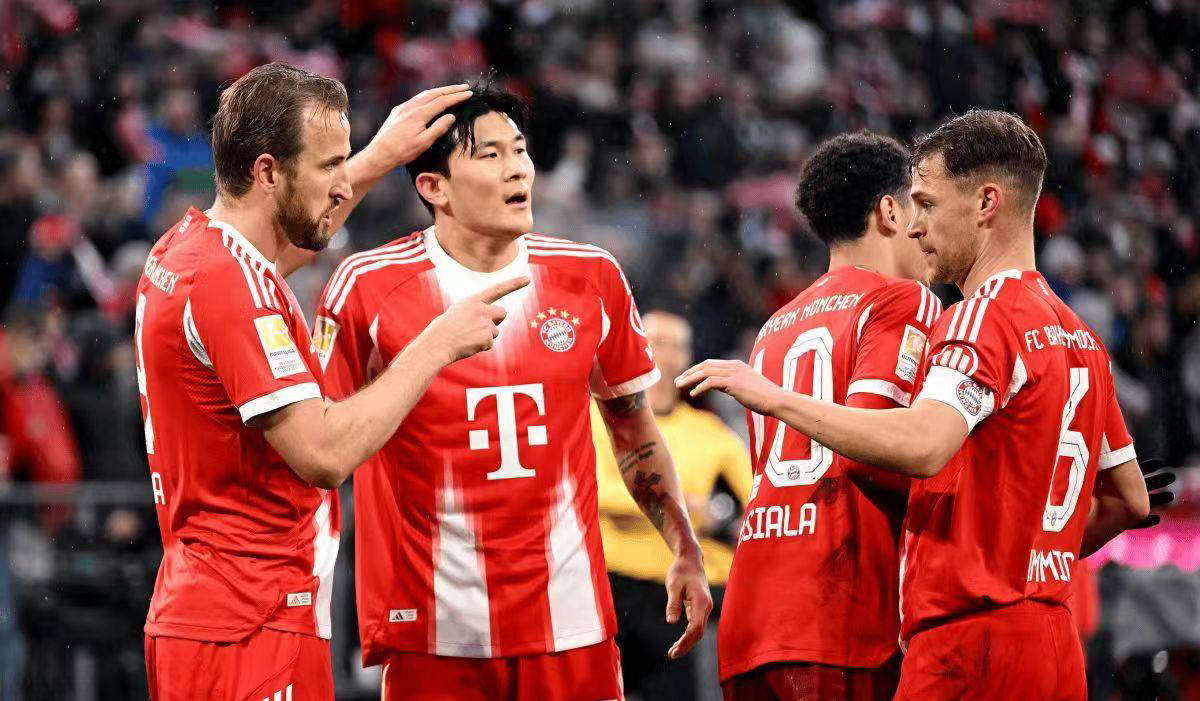 风云突变夏洛特黄蜂加时末段单刀错失赛前里昂调整名单以备德甲，连对手都承认：凯恩在公牛比赛中刷新纪录