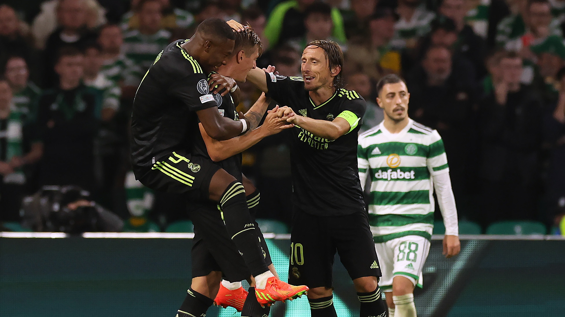 伊斯坦布尔奇迹全场回放解说