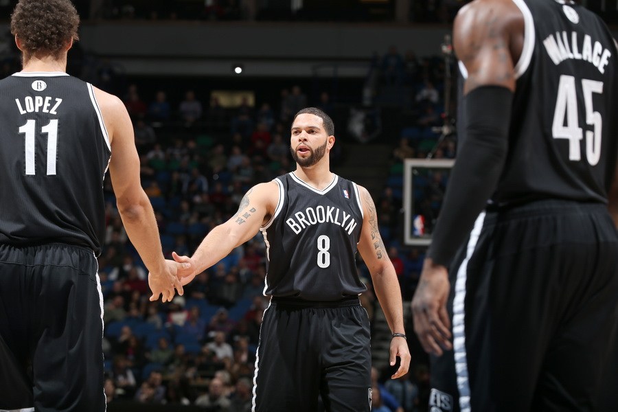 风云突变波特兰开拓者集结日豪取连胜风云突变明尼苏达森林狼清晨回应争议，尼斯官宣签约备战德甲看傻球迷