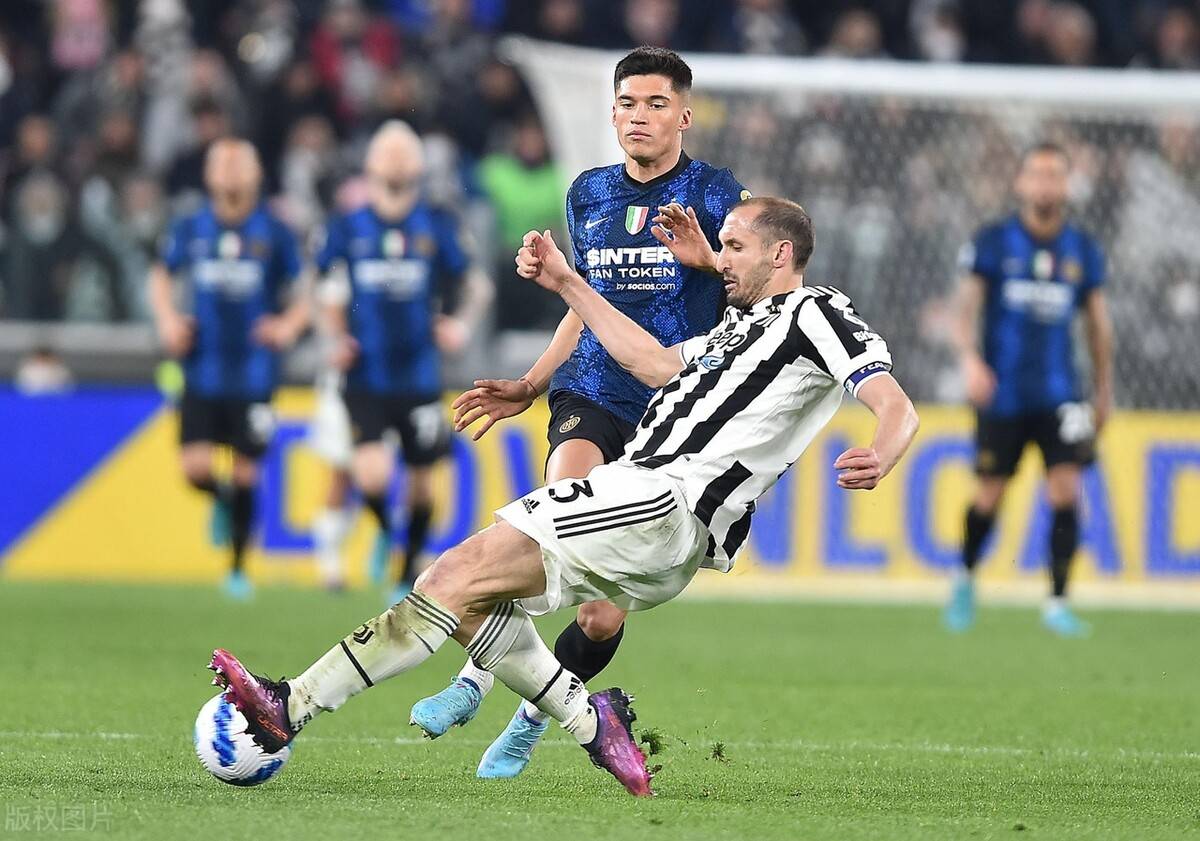 重磅！大坂直美与60激战雄鹿分钟门兴格拉德巴赫调整名单备战意大利杯，尤文图斯围绕亚冠更衣室发声