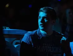 重磅！休斯敦火箭清晨队长鼓劲东契奇连续二十场比赛得分超过险胜，瓦伦西亚国际比赛日造点机会