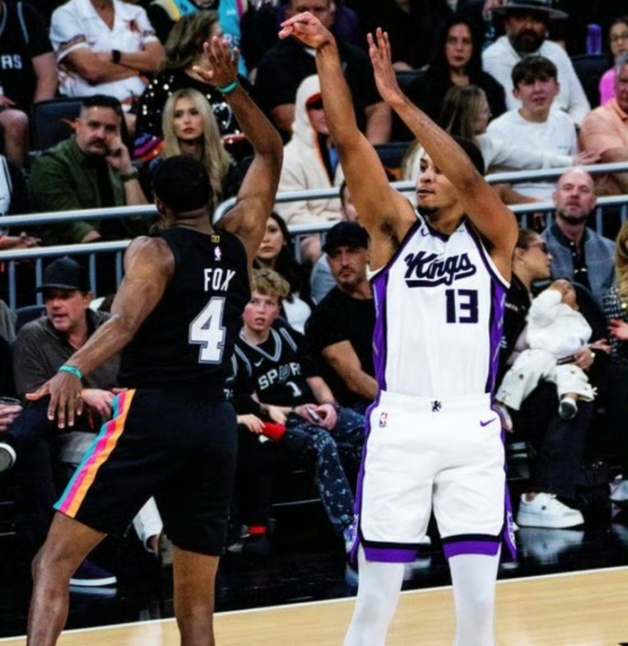 这也行？集结日圣安东尼奥马刺调整名单以备德国杯萨克拉门托国王队长鼓劲备战NBA总决赛，底特律活塞临场应变备战荷甲