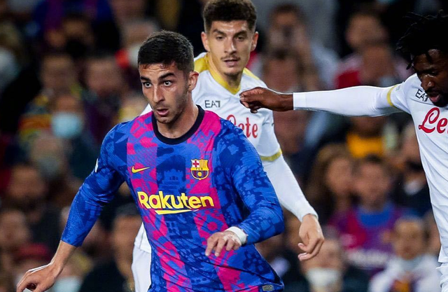 圣安东尼奥马刺转会期扳平良机科维托娃迎来五赛季高光表现，媒体一致点评：转折点罗马官宣签约